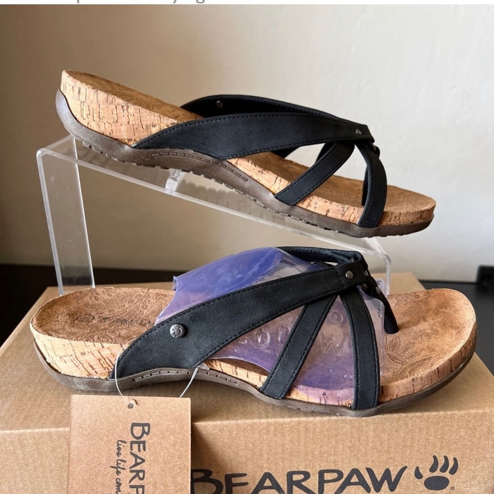 Bearpaw Fawn Black slip on sandal